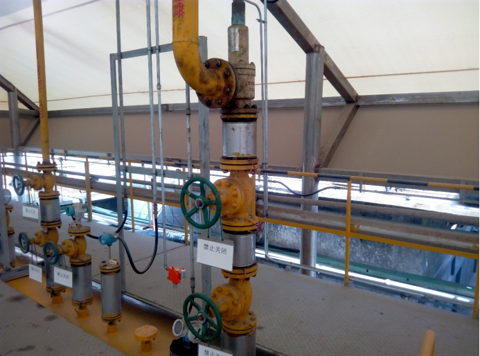 氨氣氣體探測(cè)器安裝高度過(guò)低很難監(jiān)測(cè)到泄漏氣體(圖1)