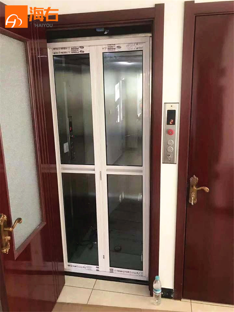 家用電梯